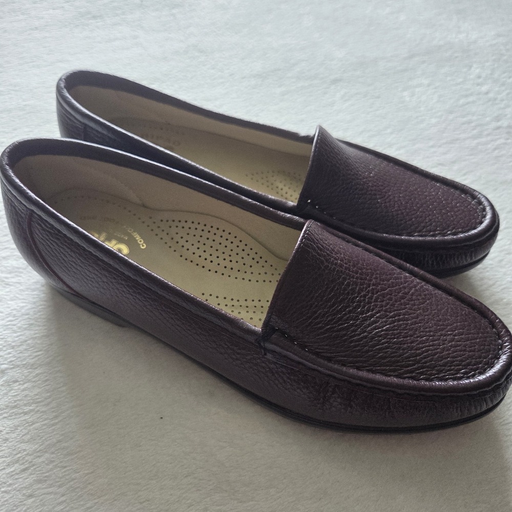 Sas Tripad Comfort Loafers Womens 7.5N Burgundy Leather Simply Slip On USA‎